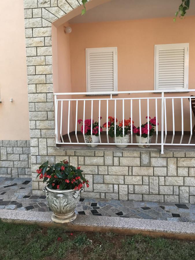 House Maric Διαμέρισμα Πόρετς Εξωτερικό φωτογραφία